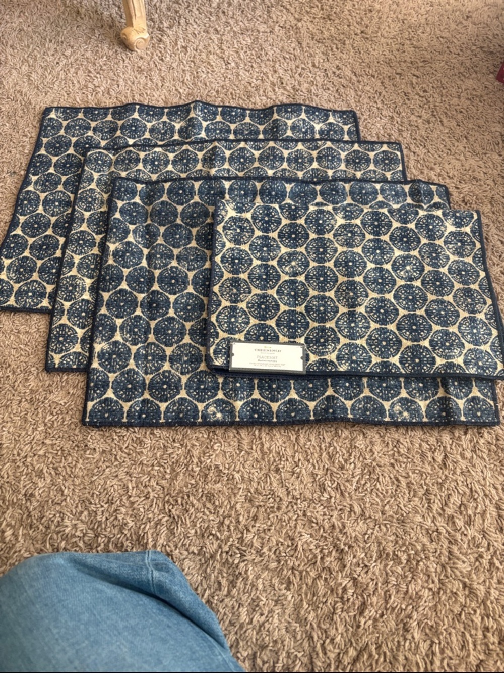 Threshold NWT Home Accents Blue and Cream Printed Placemat Set OF 4 flawless